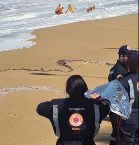 Turista de Jundiaí morre afogado após ser puxado por corrente em Boiçucanga
