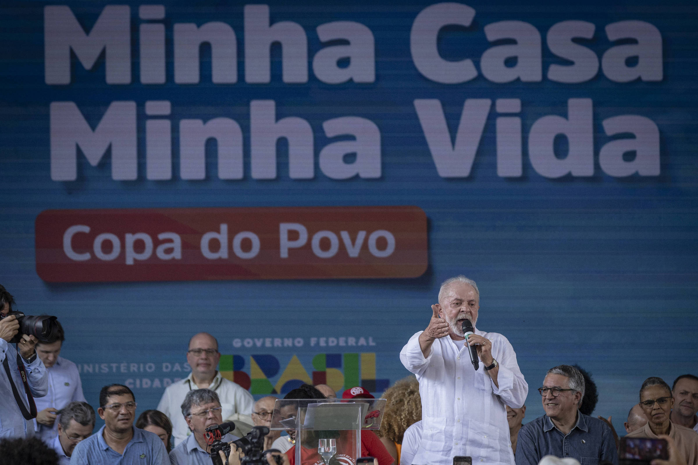 Fim da 6x1 pode encarecer moradias do Minha Casa, Minha Vida, diz Câmara da Construção