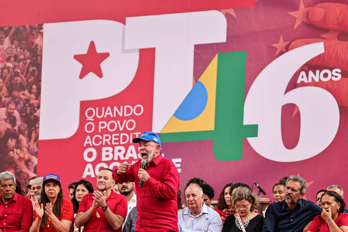 PT-DF fecha nominata à Câmara e tenta acordo com PCdoB para reforçar chapa ao governo