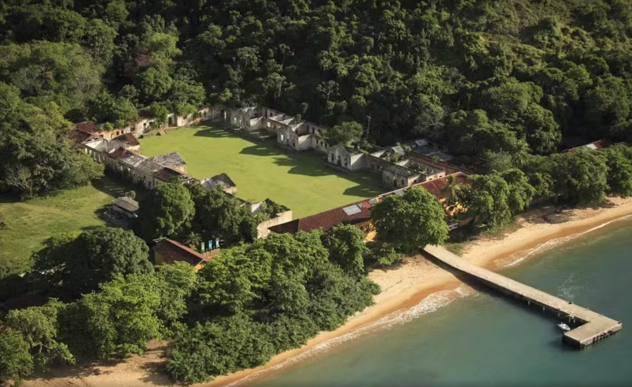 Entrega da restauração do antigo presídio da Ilha Anchieta é adiada para agosto