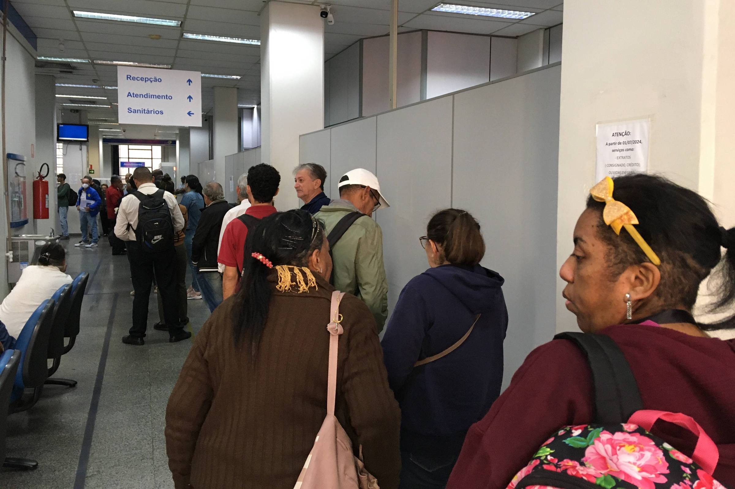 Fila do INSS cai 8% em 15 dias, diz Previdência