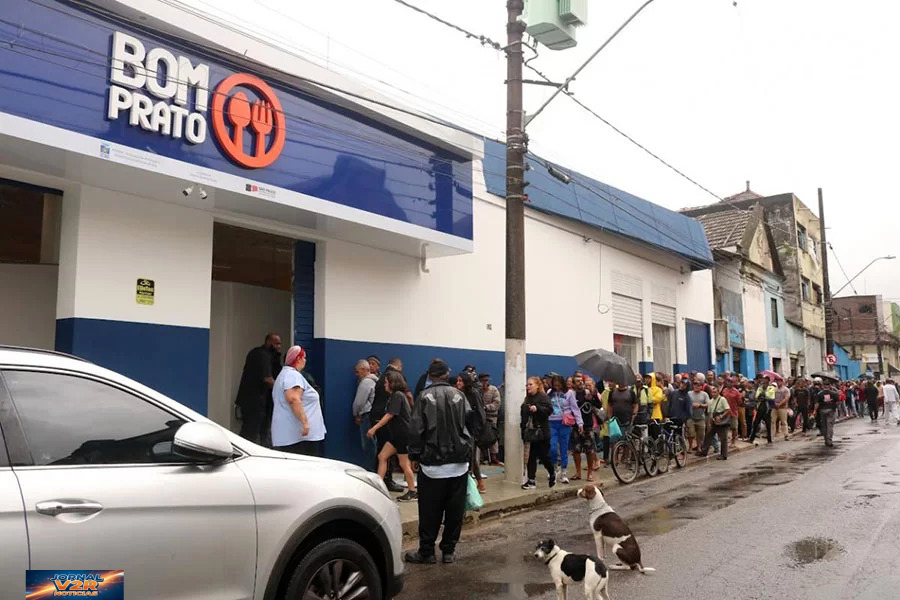 Novo Bom Prato Mercado é inaugurado no Centro de Santos e amplia atendimento à população