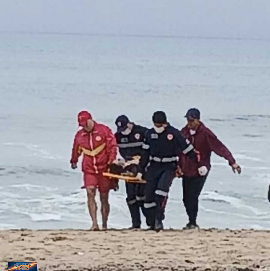 Afogamento mobiliza equipes de resgate e deixa mulher em estado crítico em praia de Caraguatatuba
