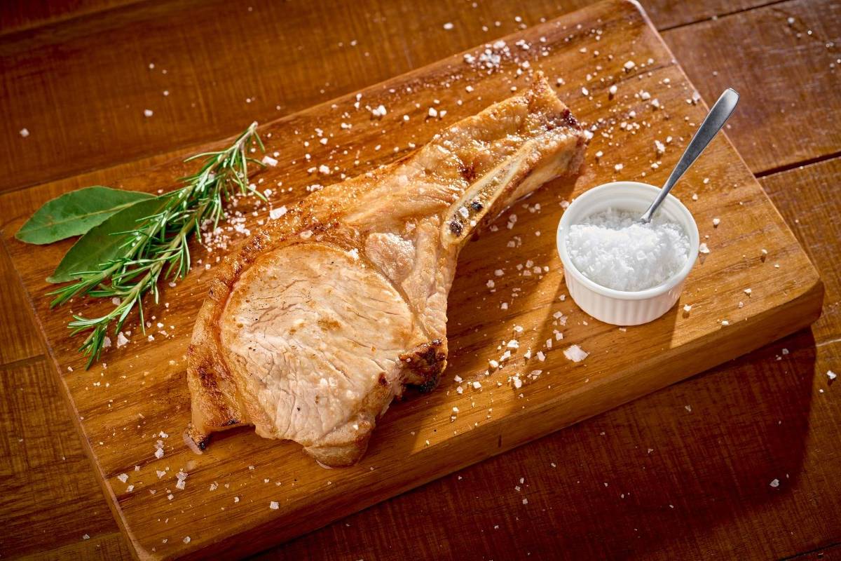 Fogo de Chão oferece cortes suínos em rodízio; veja novidades gastronômicas de SP