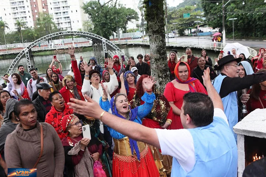 Fé, tradição e cultura cigana marcam celebração de Santa Sara Kali em Santos