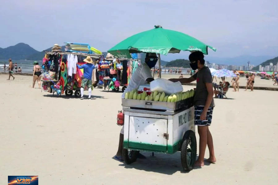 Prefeitura de Santos libera 100 novas vagas para comércio ambulante na cidade