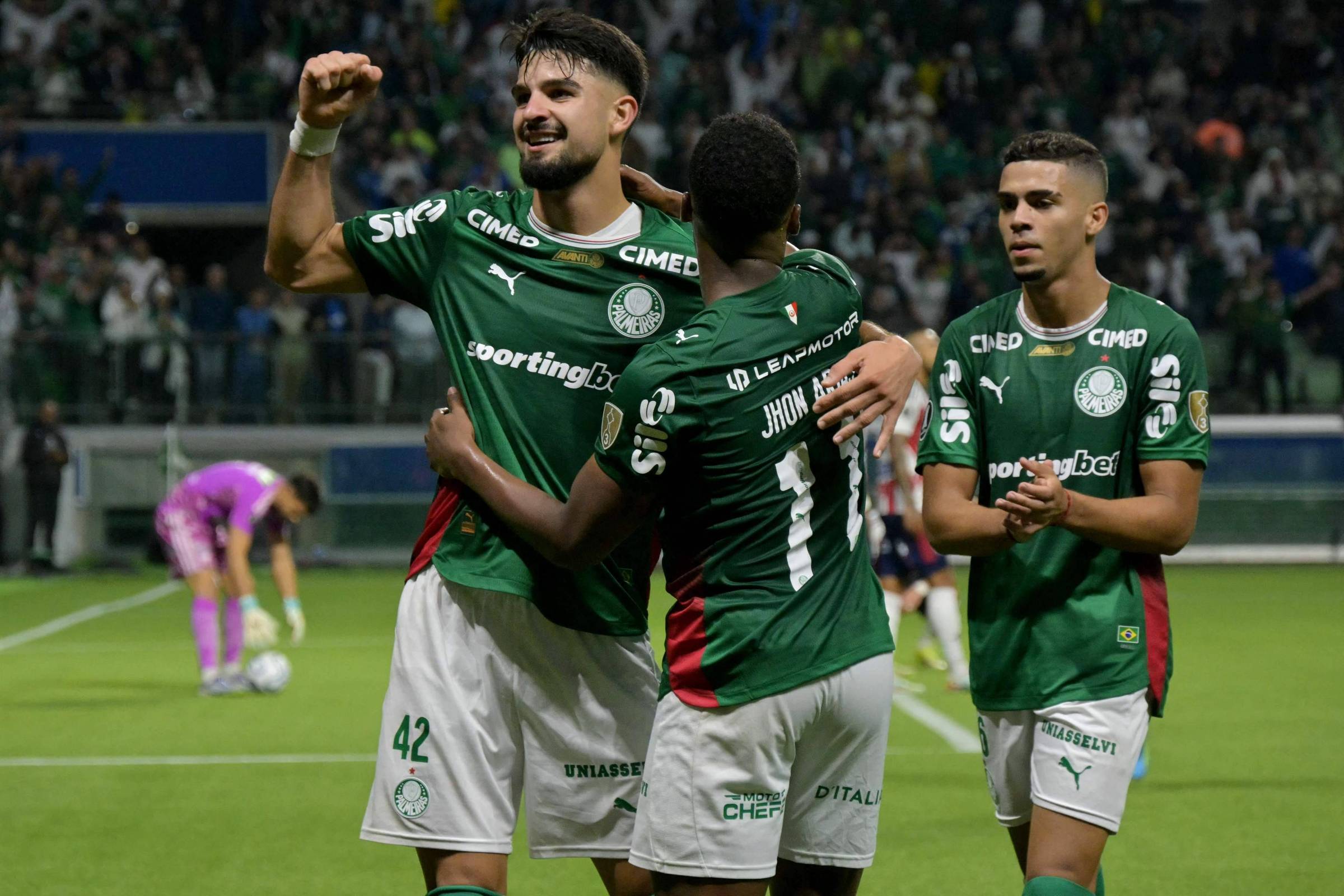 Oitavas de final da Libertadores terá duelo brasileiro entre Flamengo e Cruzeiro