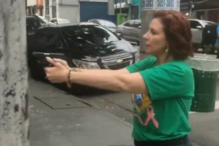 Homem perseguido por Zambelli faz vaquinha para pedir indenização por danos morais