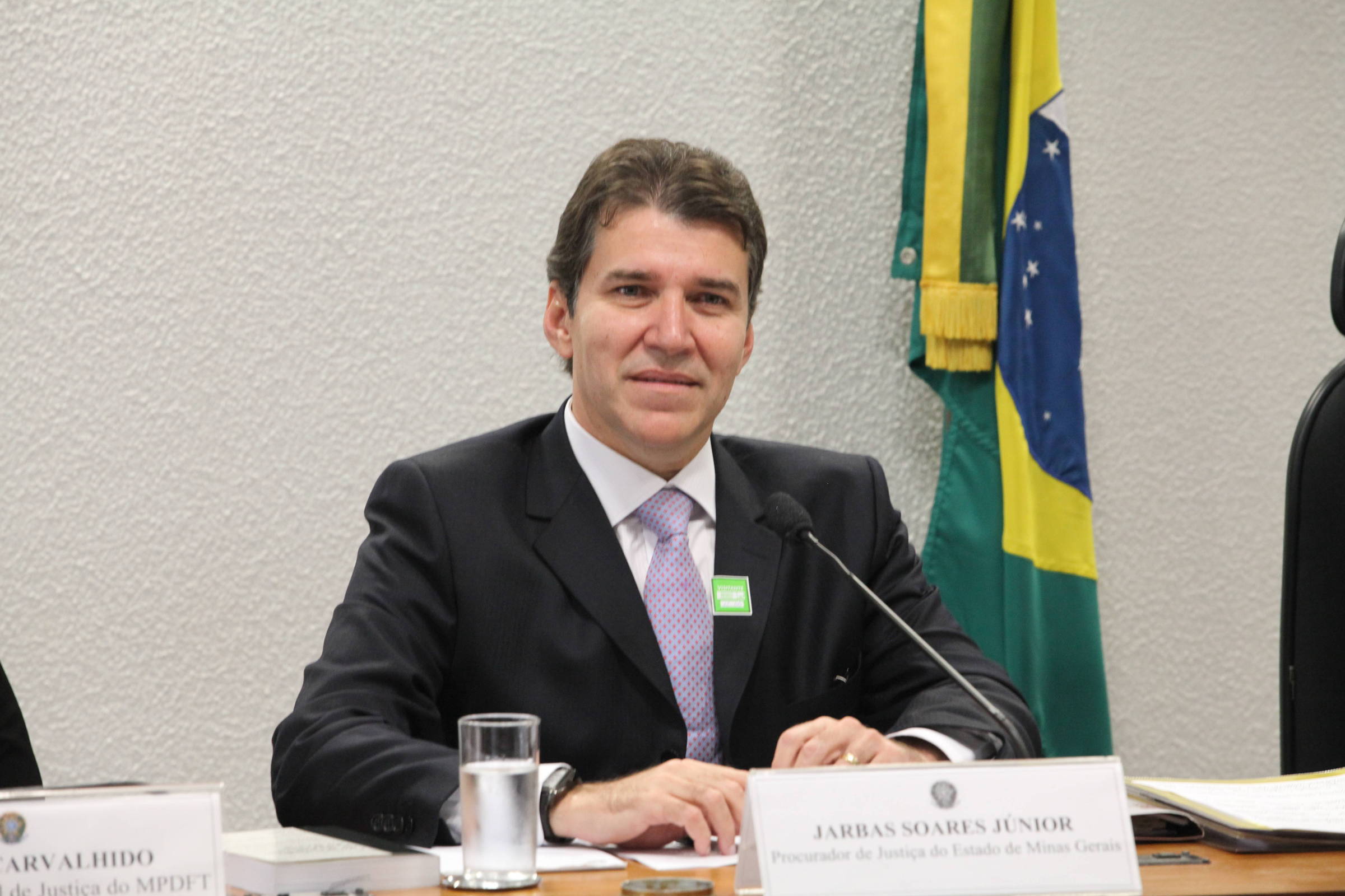Cotado para o governo de MG, ex-procurador protagoniza inserções do PSB no estado