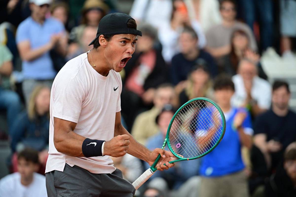 De Goianésia a Paris: Guto Miguel, 17 anos, é finalista juvenil de Roland Garros e número 1 do mundo da categoria