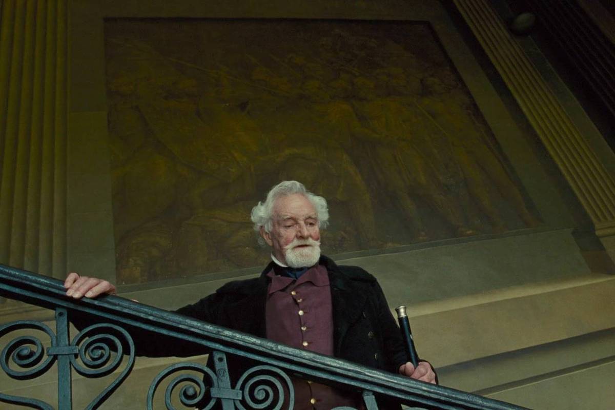 Morre Patrick Godfrey, ator de 'Para Sempre Cinderela' e 'Os Miseráveis', aos 83 anos
