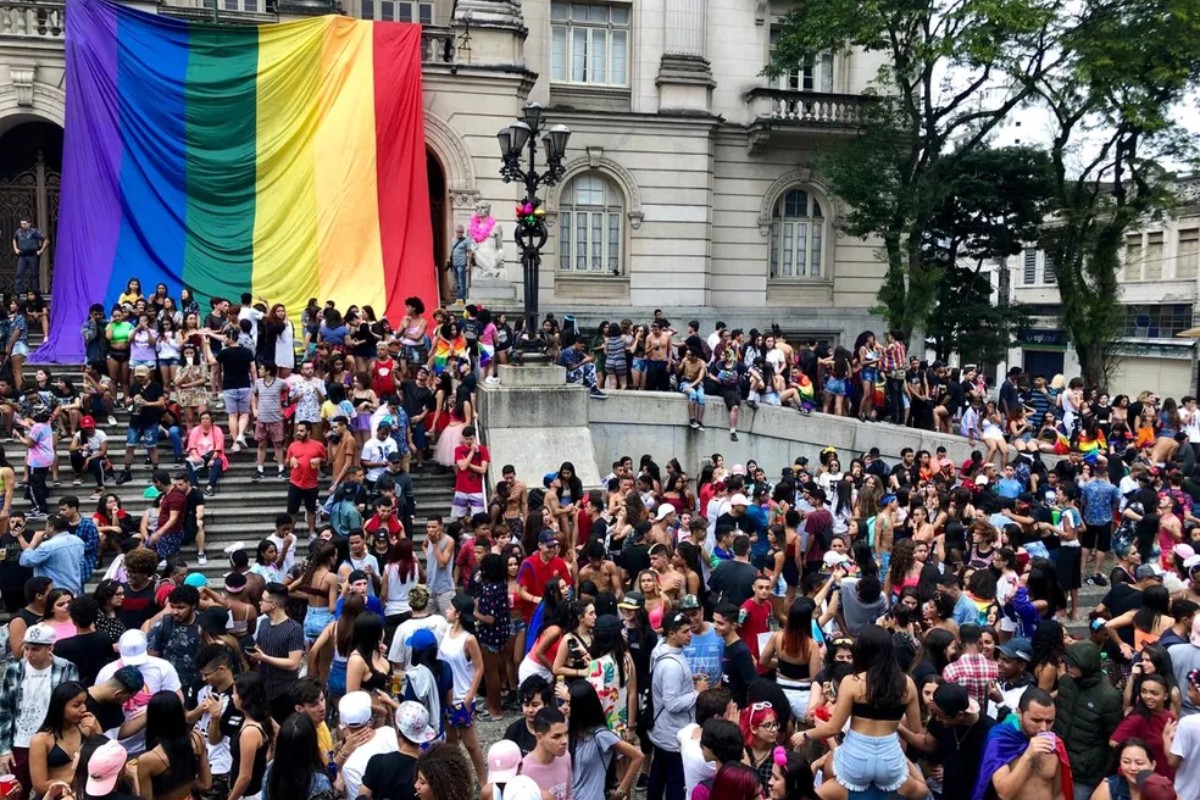 Santos celebra mês do Orgulho LGBT+ com programação cultural até o fim de junho; confira