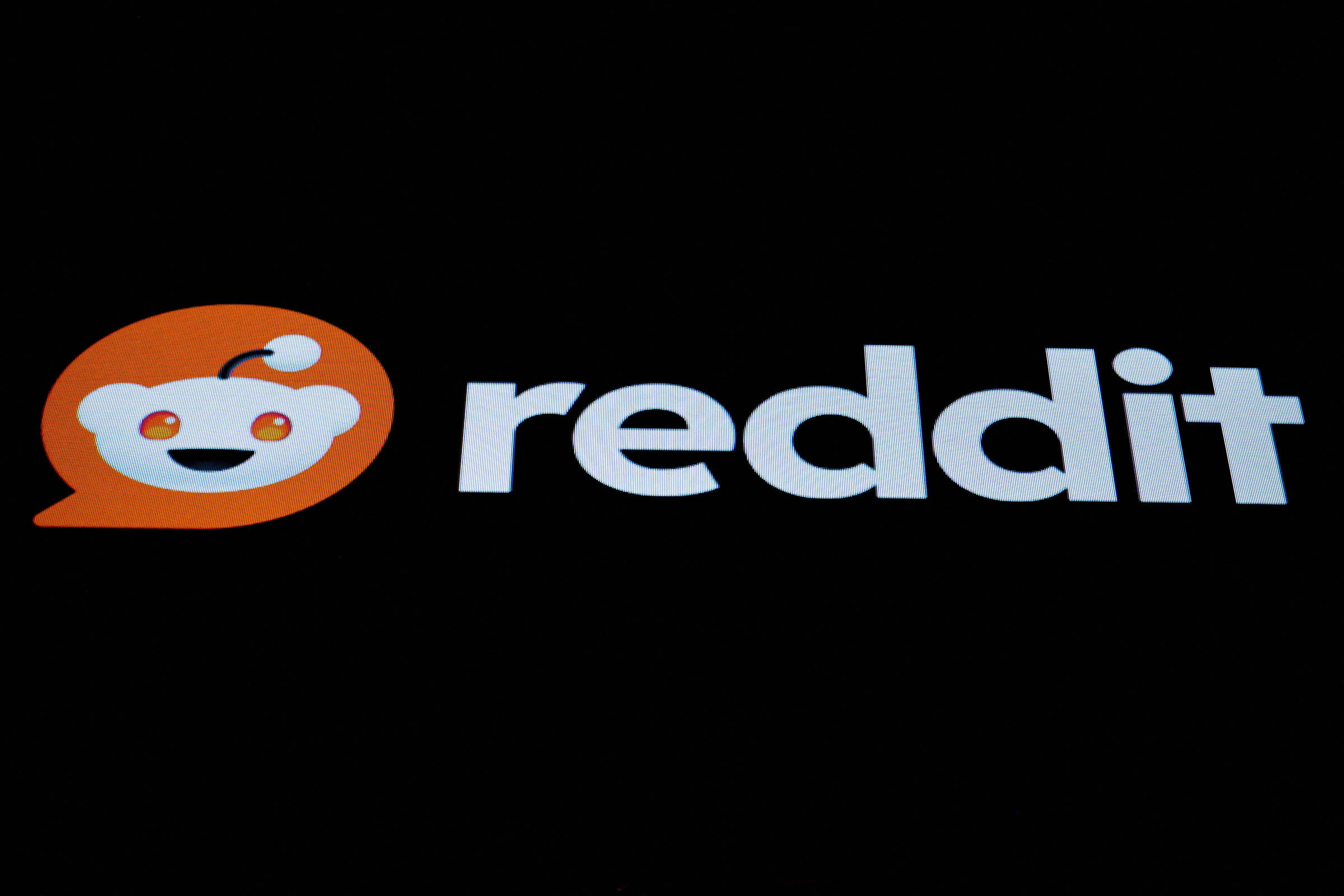 Hollywood busca histórias no Reddit após sucesso de 'Backrooms' nos cinemas