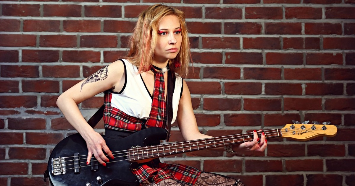A rebeldia que veste: o impacto histórico do rock na moda mundial
