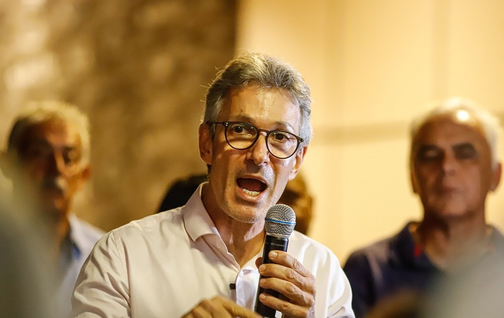 Zema sobre escala 6×1: ‘Infelizmente, o brasileiro ainda acredita nesse tipo de coisa’