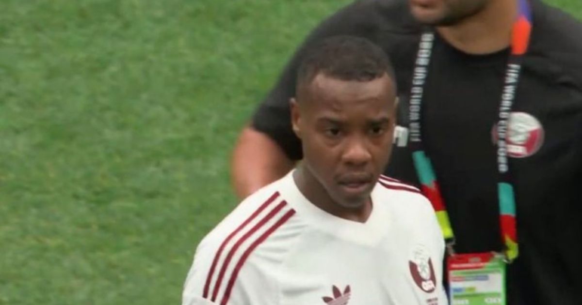 Fifa suspende por 5 jogos atleta do Catar que quebrou perna de jogador canadense na Copa