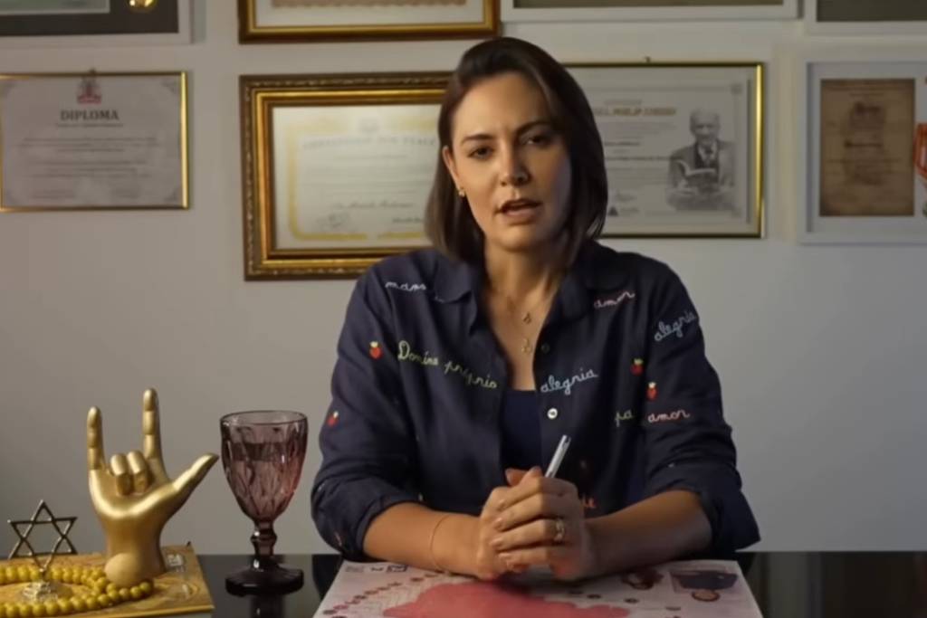 Em nome de que Michelle desafiou a autoridade de Bolsonaro?