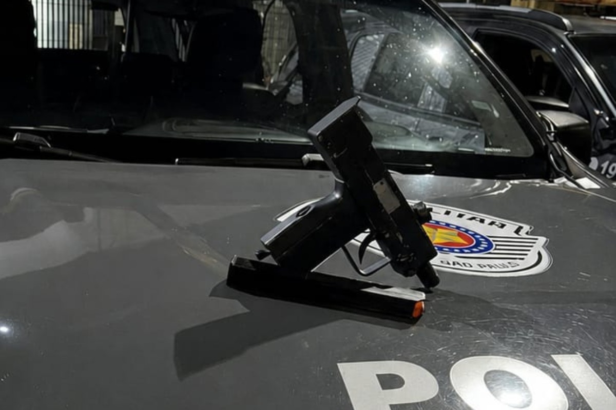 Arma de militar do Exército é roubada; homem é preso após recuperação da arma em Taubaté