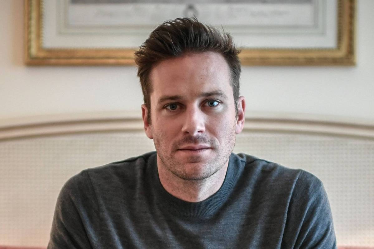 Filme com Armie Hammer ganha distribuição após ajuda de Elon Musk