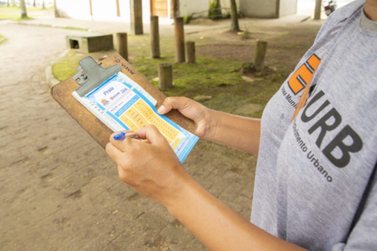 Concurso público tem 48 vagas com salários de até R$ 2,6 mil em Ubatuba; veja como se inscrever