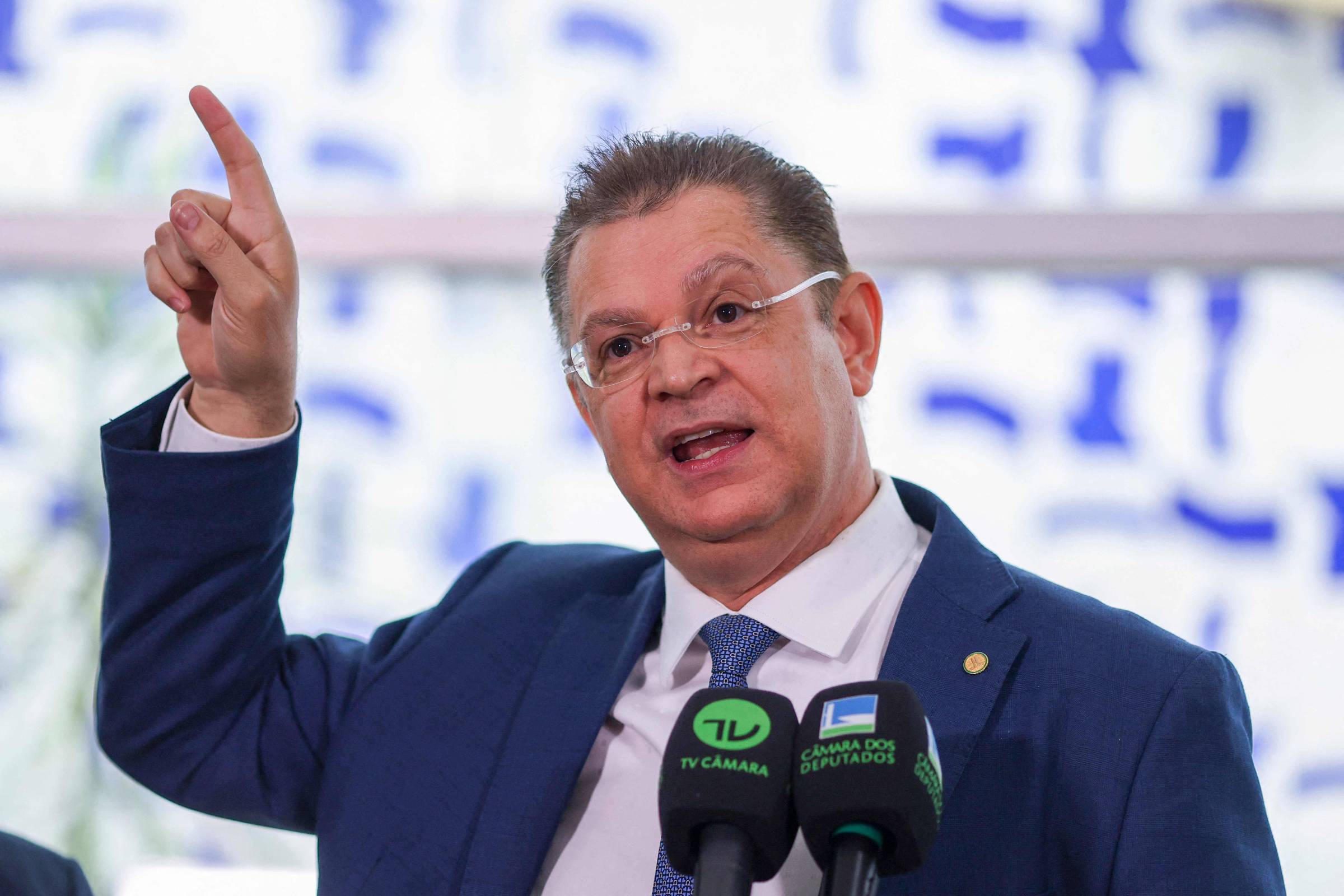 PF mira pessoas ligadas a Sóstenes em nova ação sobre suspeita de desvio de cota parlamentar