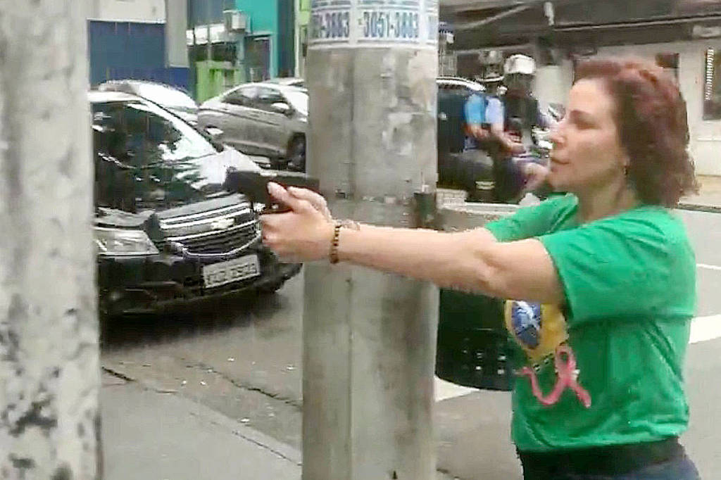 Procuradoria da Itália pede rejeição de pedido de extradição de Zambelli e volta a citar Moraes