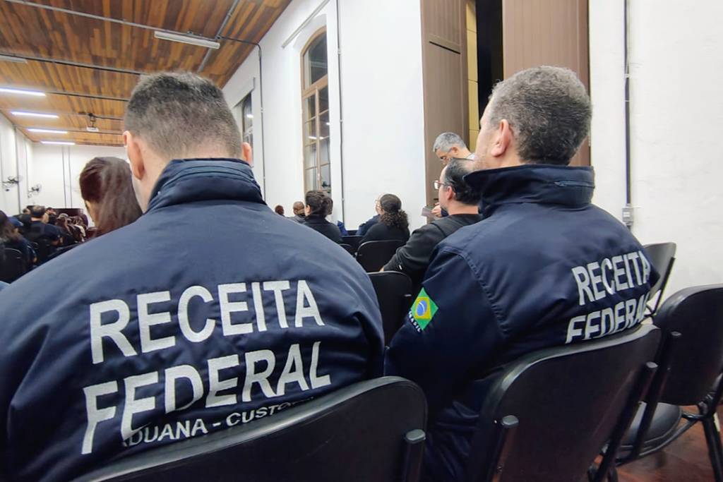 MPF abre inquérito contra a Globo após reportagem sobre Receita Federal em aeroporto