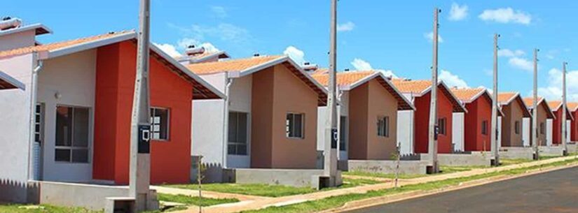 Prefeitura destina áreas para construção de 256 casas populares