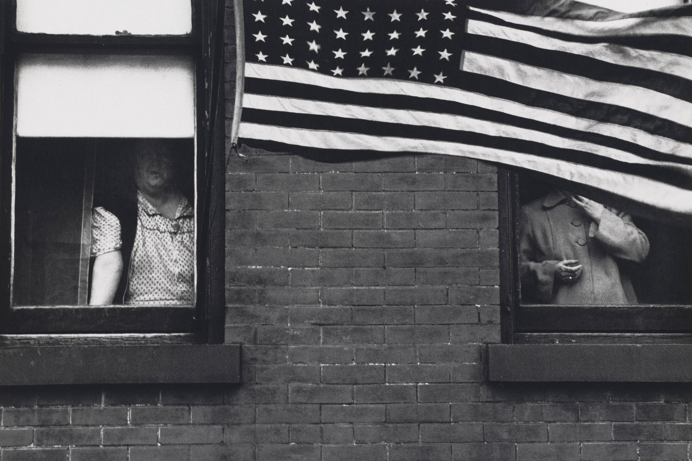 Mostra em Washington relê a bandeira americana e revisita a história dos EUA
