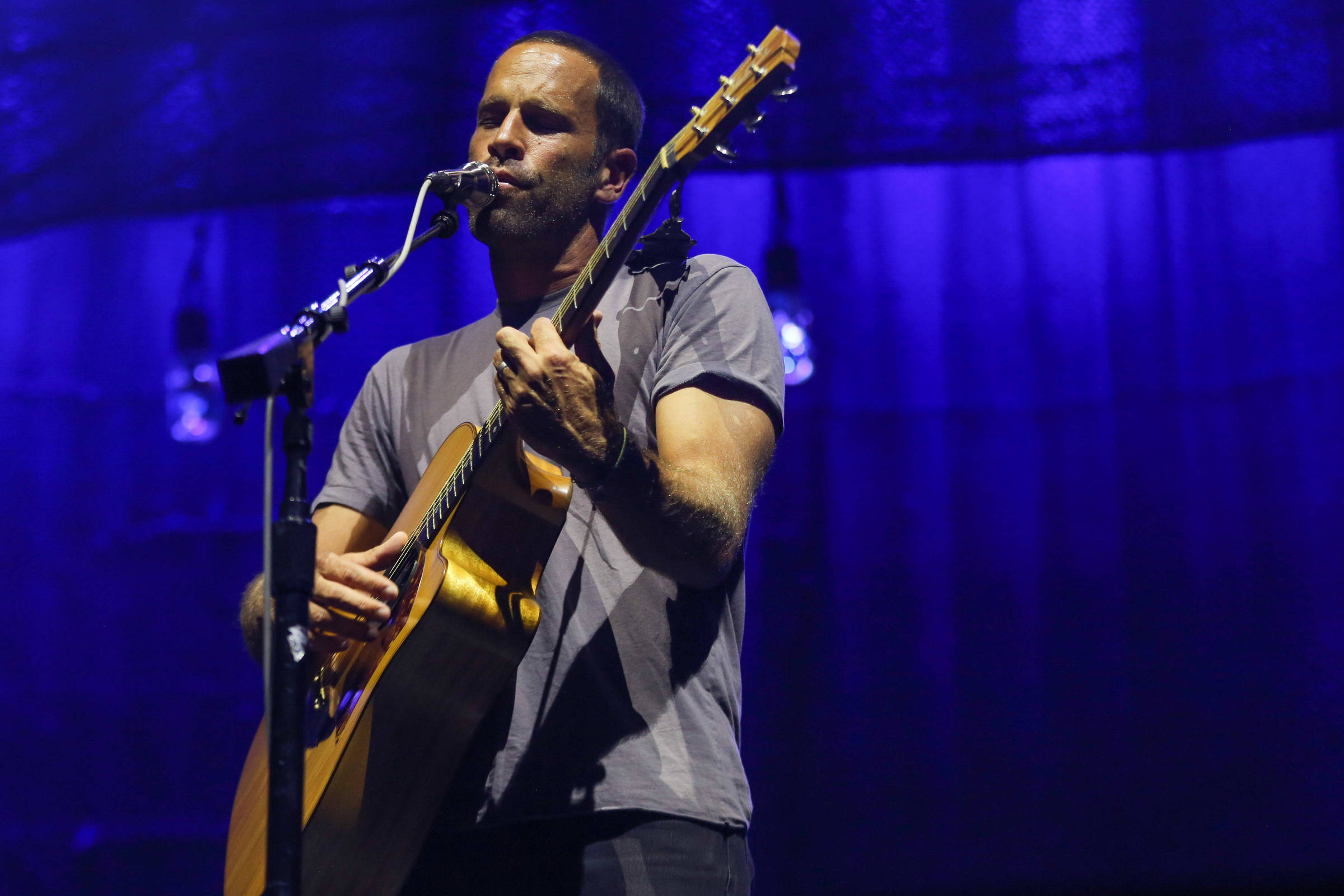 Jack Johnson anuncia três shows no Brasil em fevereiro de 2027
