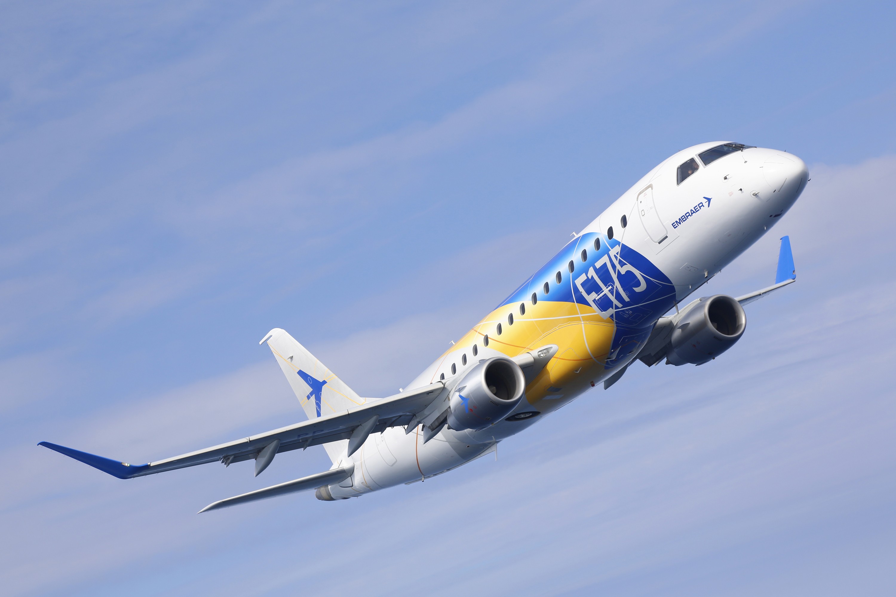 Embraer anuncia venda de dois aviões ao Japão e parceria para integrar míssil ao cargueiro C-390