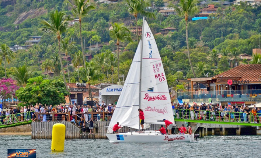 Semana Internacional de Vela começa com desfile de embarcações e regatas que prometem movimentar Ilhabela