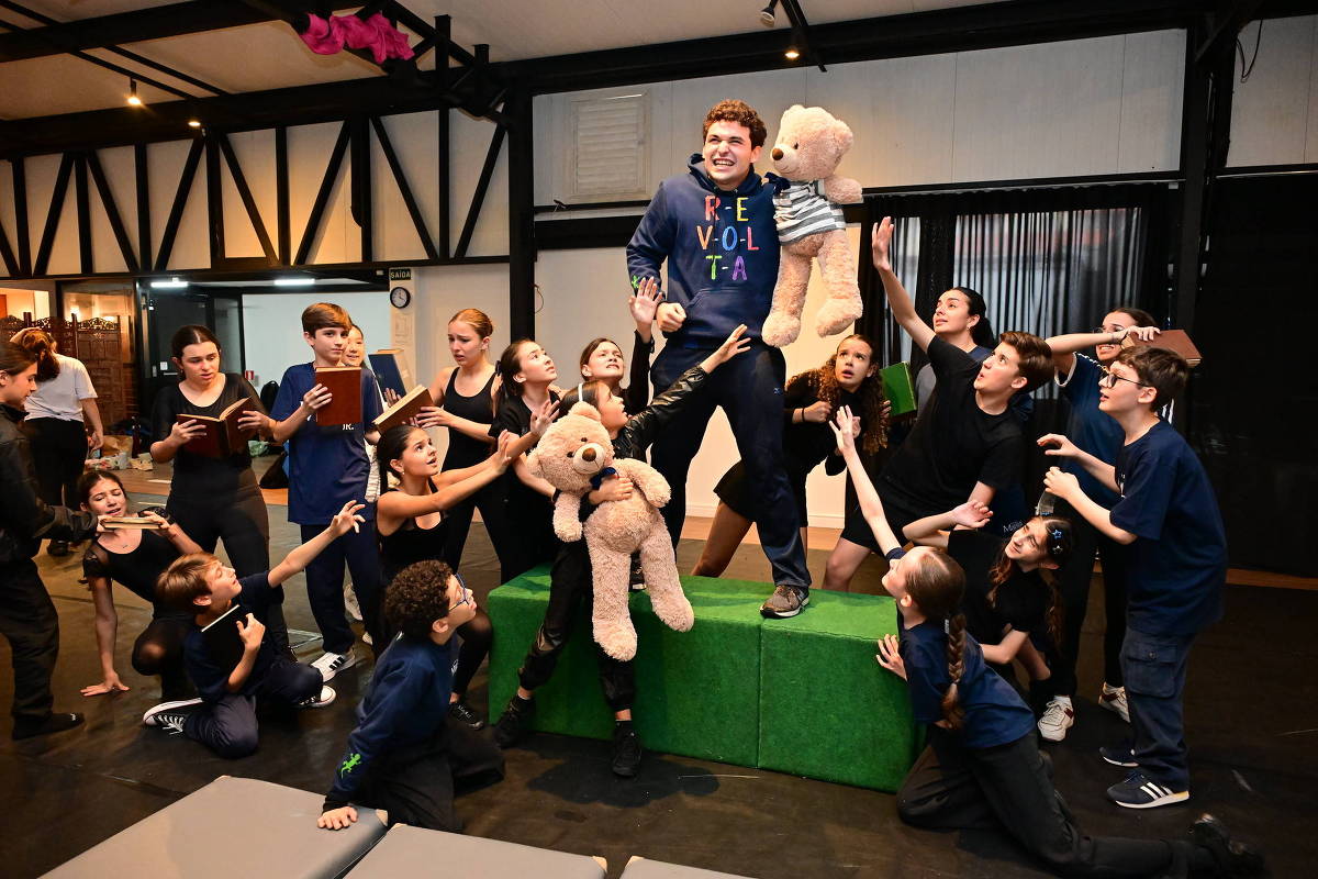 Como o Festival de Dança de Joinville monta o musical 'Matilda Jr.' em uma semana