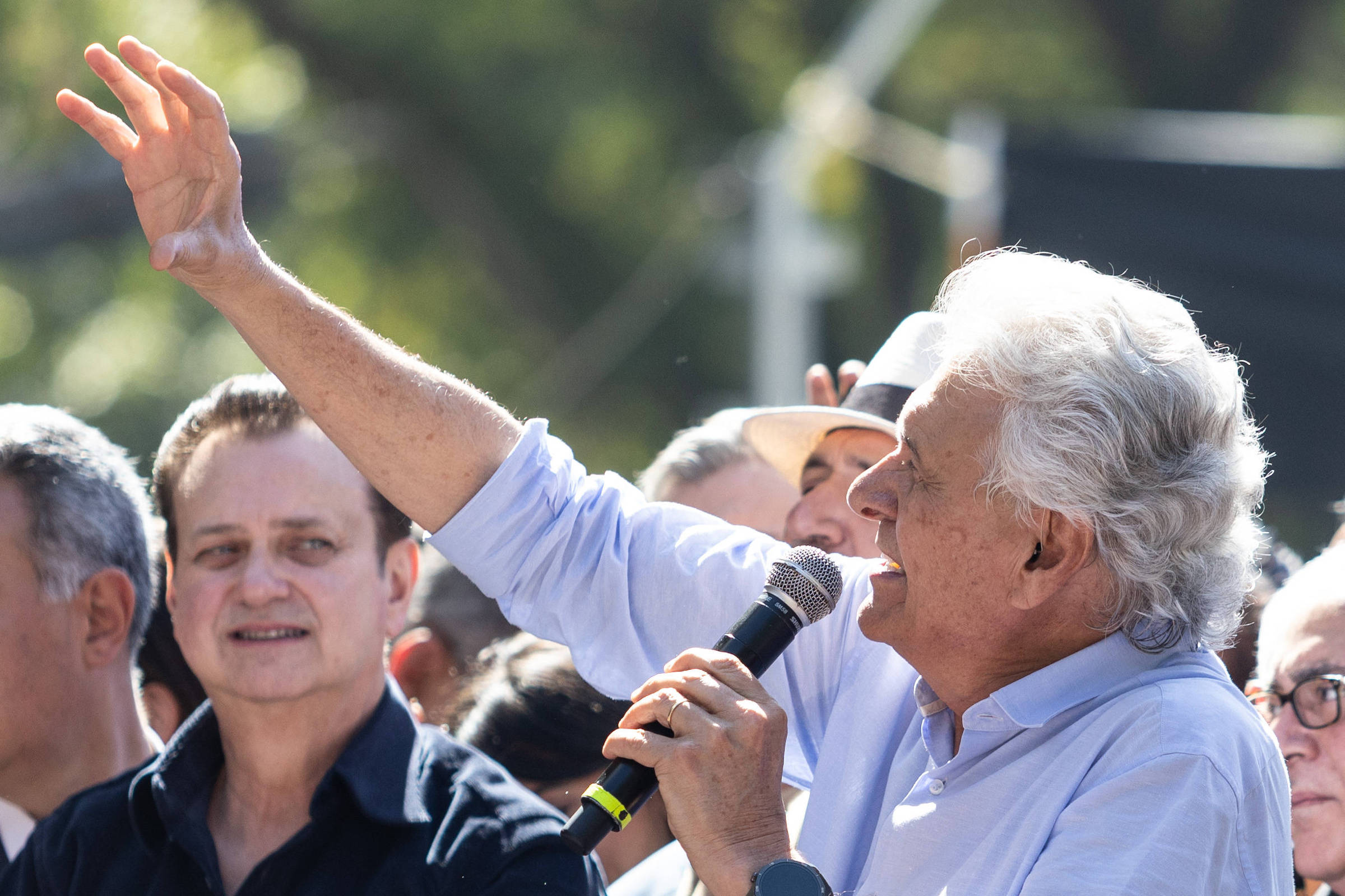 Em convenção nacional, Caiado diz que Lula provoca Trump e Flávio ataca autoridades