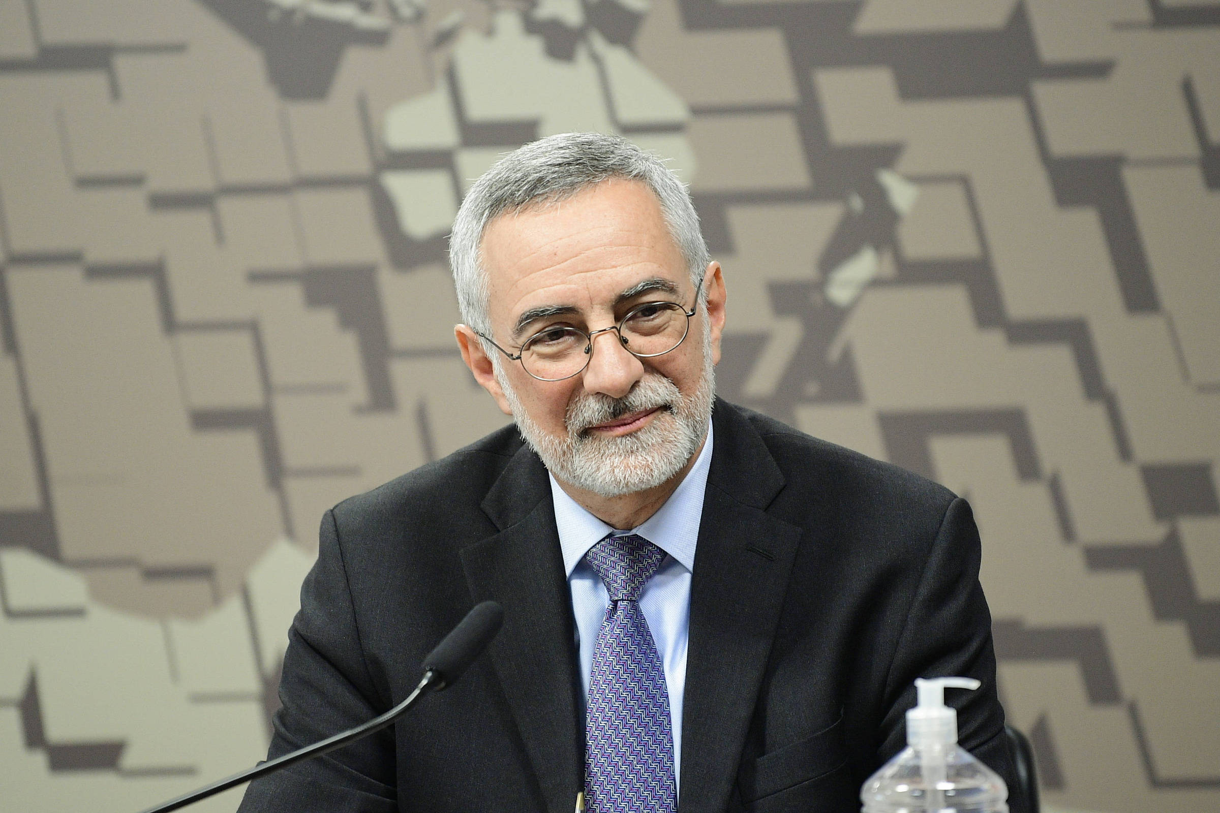 Governo Lula convoca embaixador na Argentina após ataque de Milei a Moraes