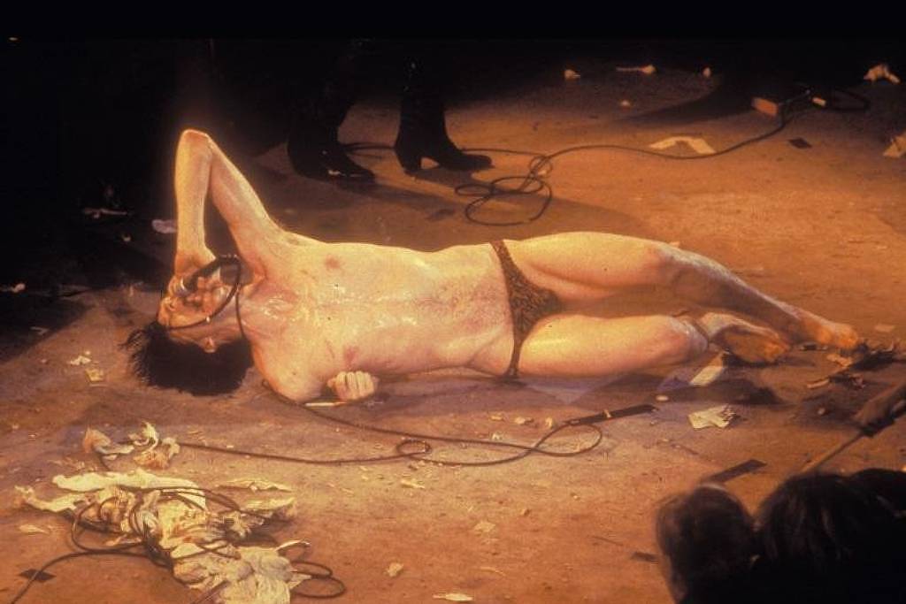 Fitas esquecidas em Nashville revelam fase inicial feroz dos Cramps