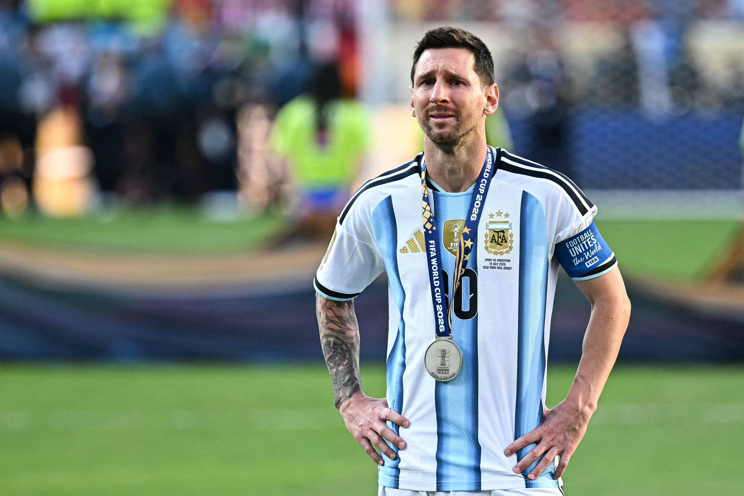 Lionel Messi anuncia aposentadoria da seleção argentina após 21 anos