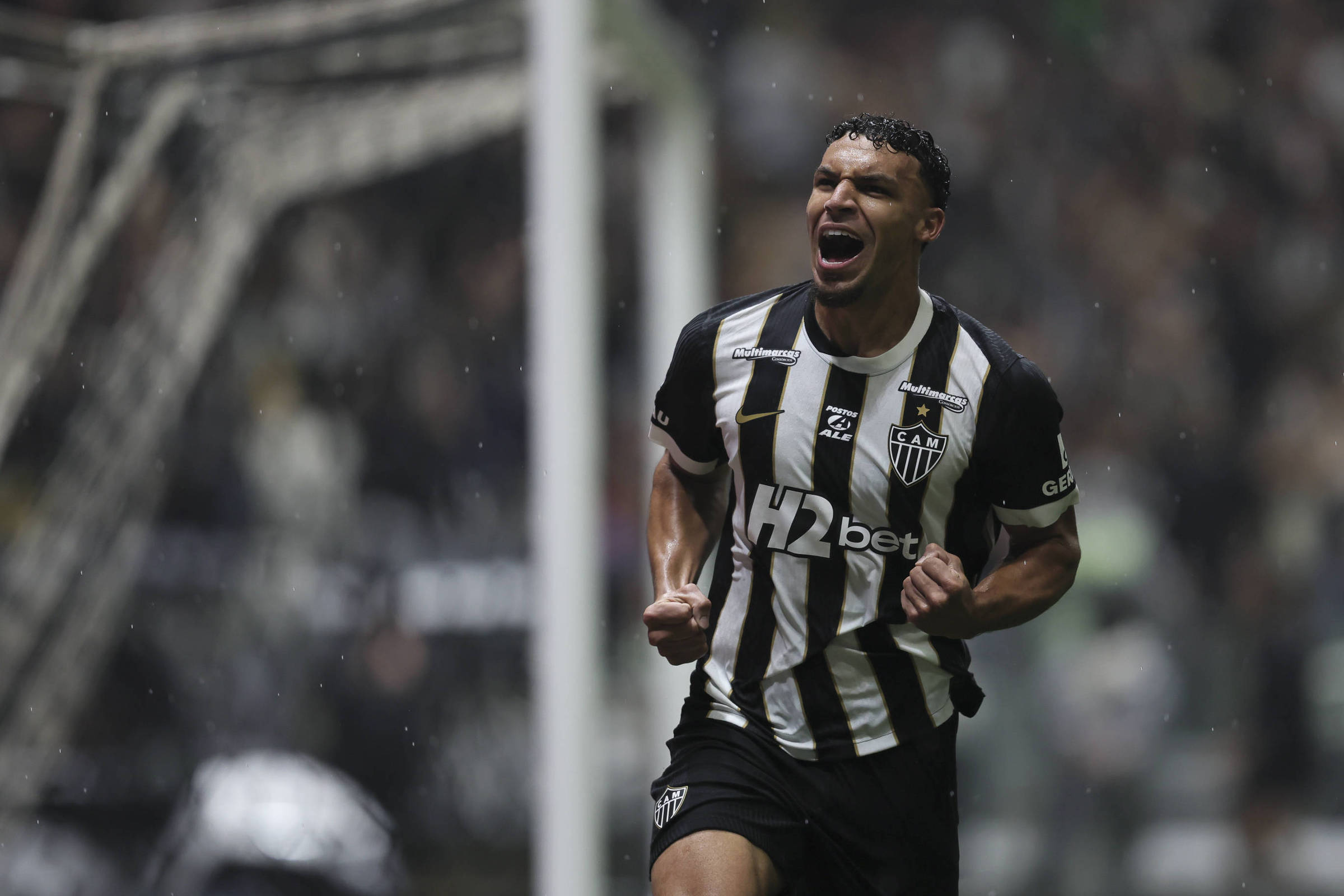 Atlético busca virada, elimina o Cruzeiro e avança à semifinal da Copa do Brasil