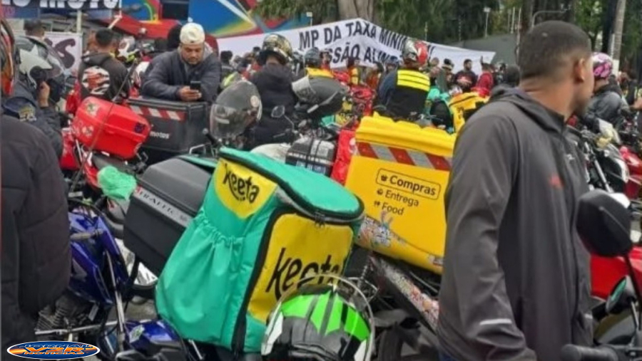 Motoboys de Santos denunciam supostos incentivos do iFood durante paralisação nacional