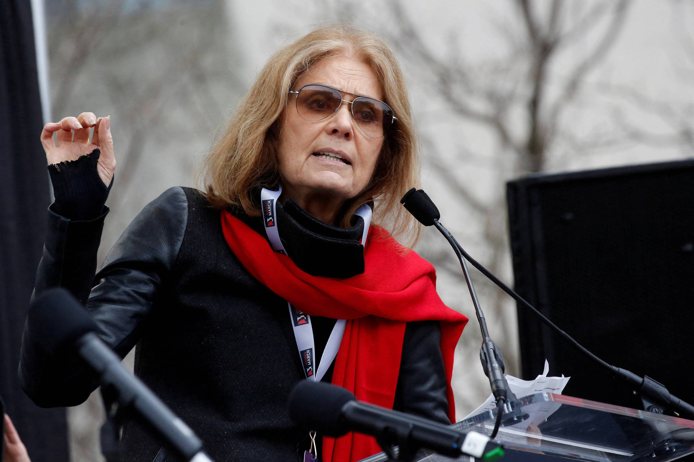 Morre Gloria Steinem, jornalista que foi pioneira do feminismo, aos 92 anos