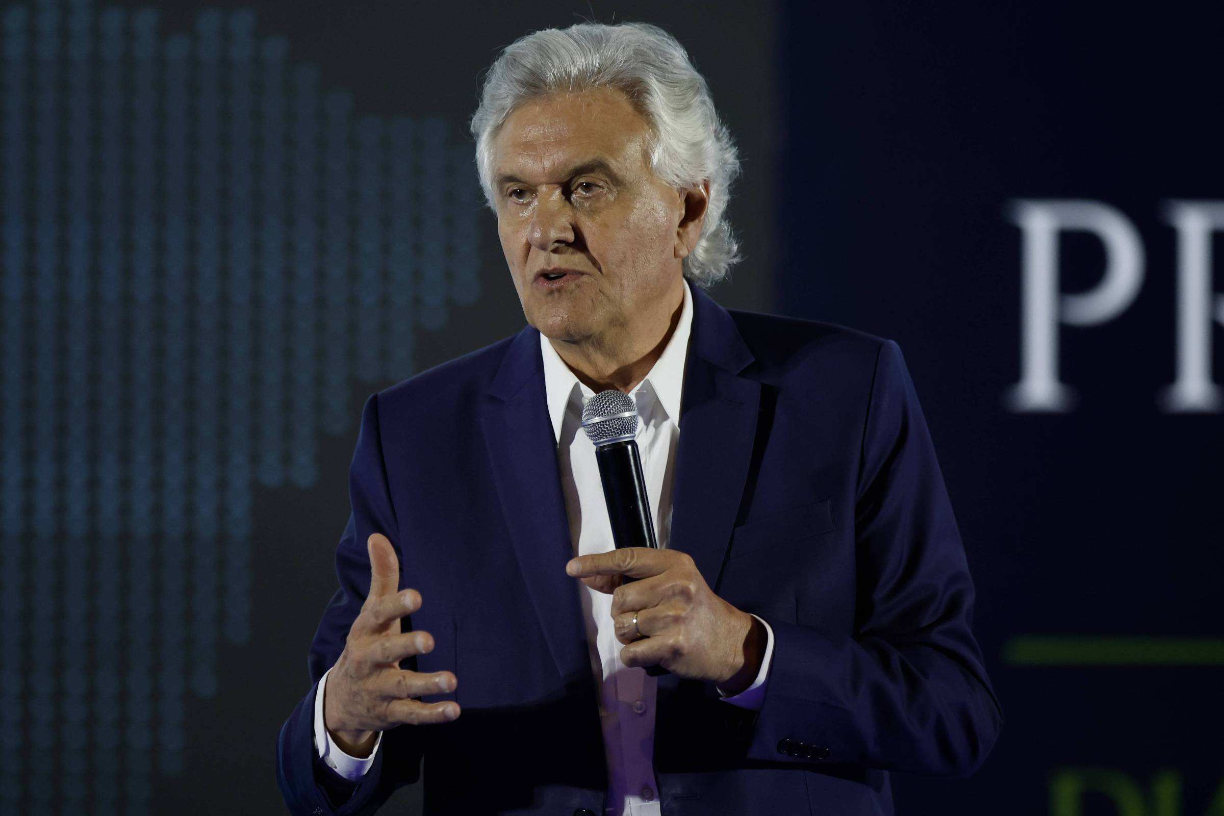Ronaldo Caiado participa de sabatina da Folha/UOL nesta sexta (4)