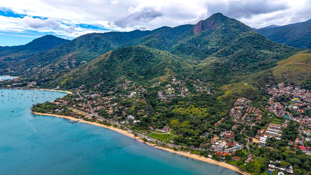 Prefeitura promove leilão de terrenos a partir de R$ 183 mil em Ilhabela