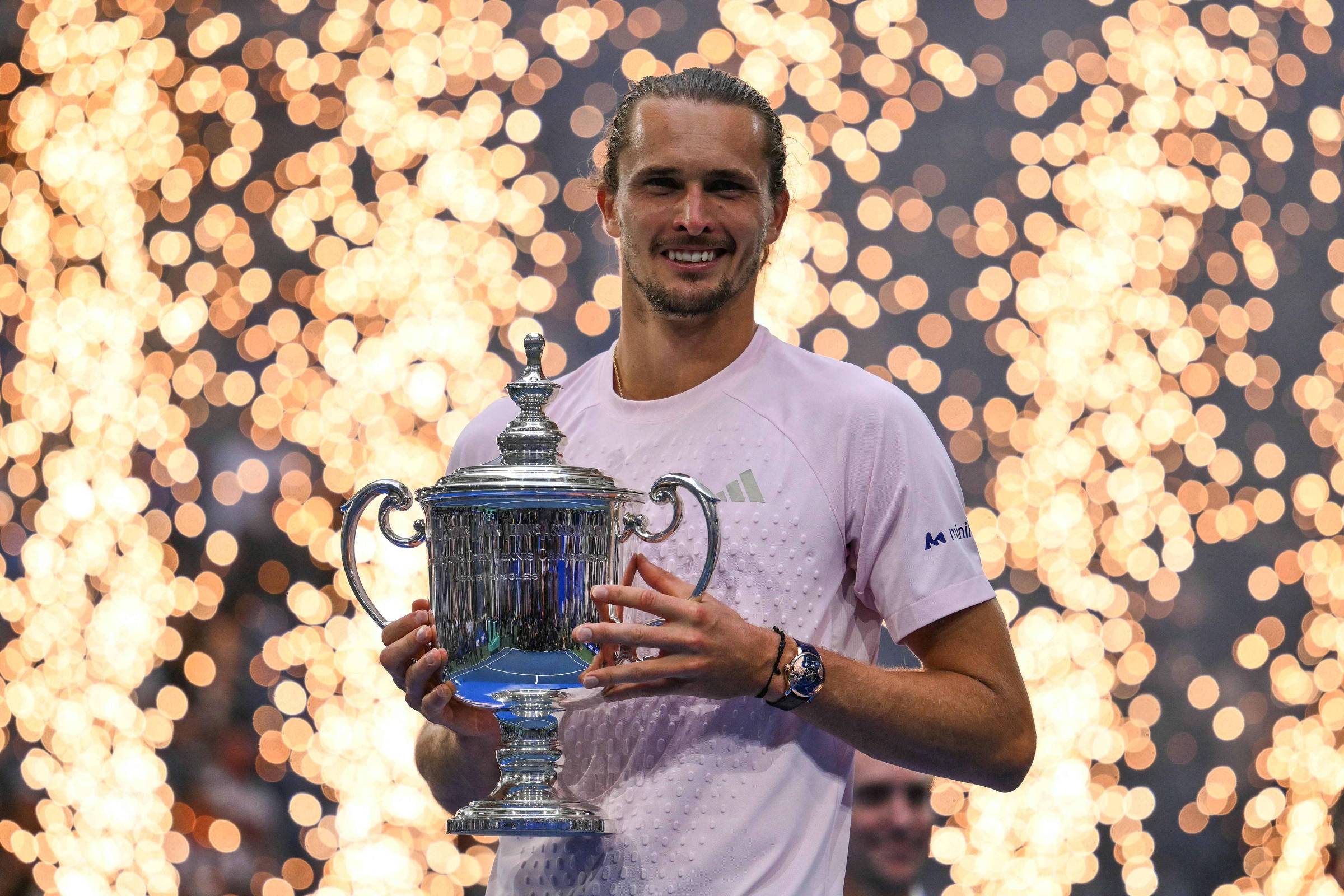 Zverev vence Shelton e conquista o segundo Grand Slam de sua carreira