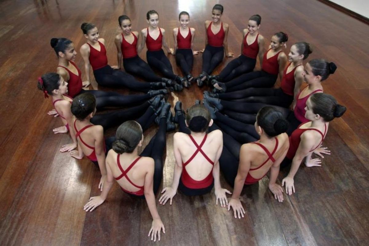 Primavera Cultural reúne 1,5 mil alunos em apresentações gratuitas em Santos; confira programação