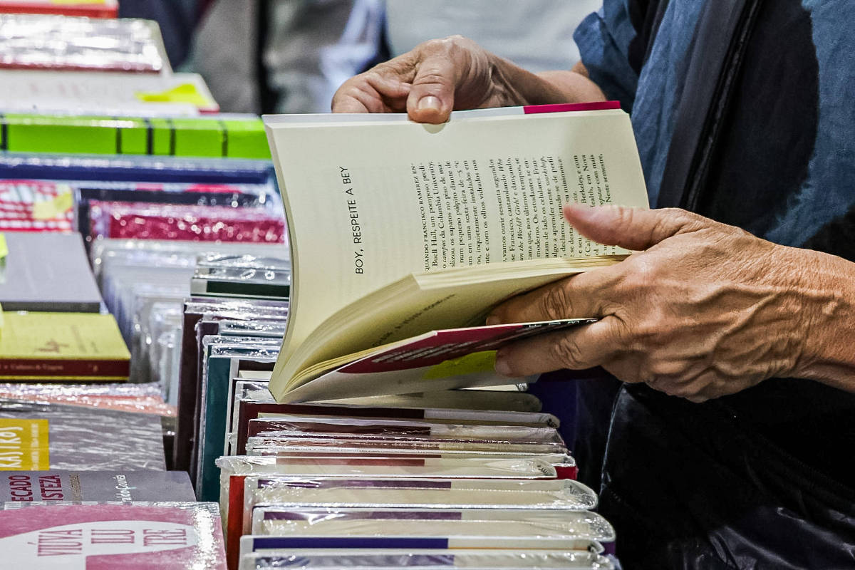 Editoras reagem a críticas de Martins Fontes contra descontos em livros