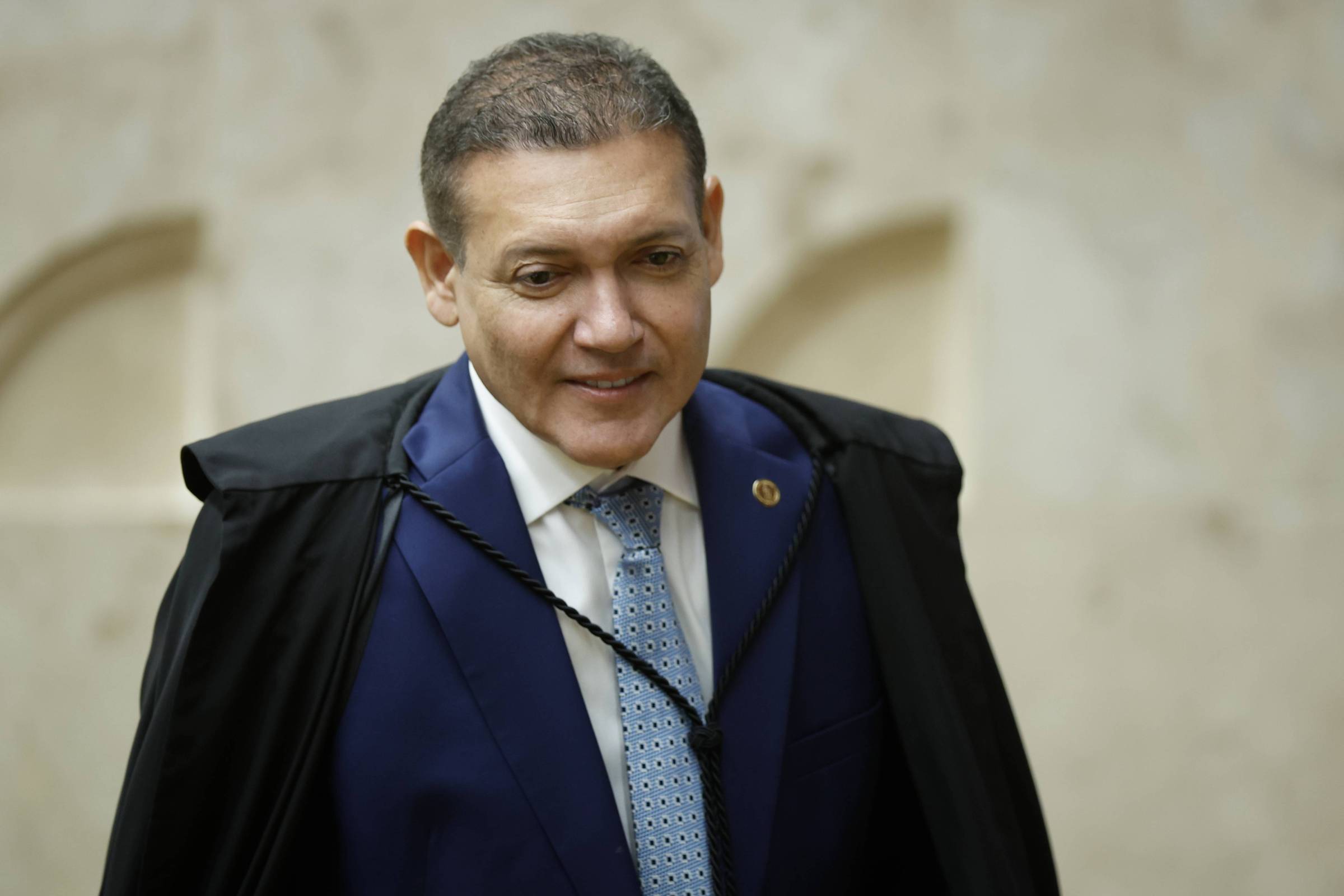 Kassio confirma análise sobre soltura de Bolsonaro após eleição e fala em levar caso ao plenário do STF