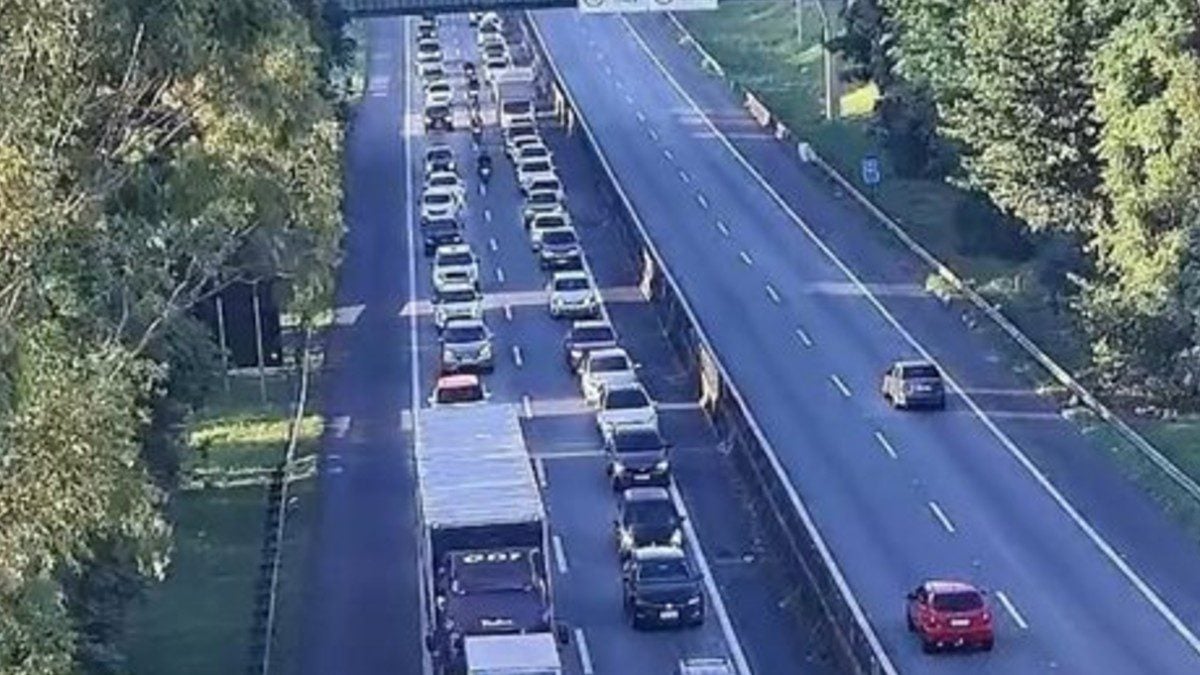 Baixada Santista deve receber até 314 mil veículos durante o feriado de Nossa Senhora Aparecida