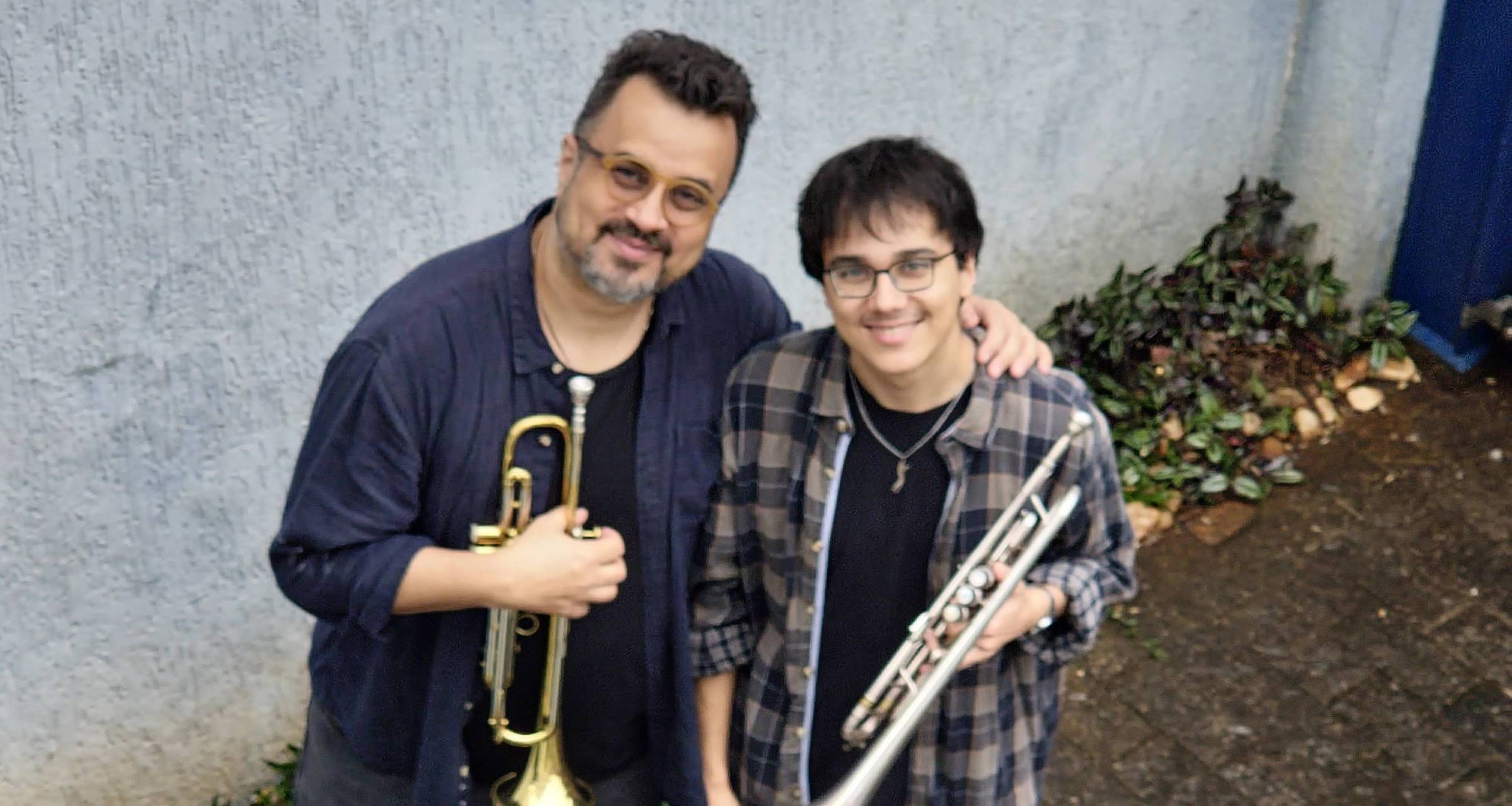 Daniel D'Alcantara e Mathias Hindal tocam juntos no JazzB, em São Paulo