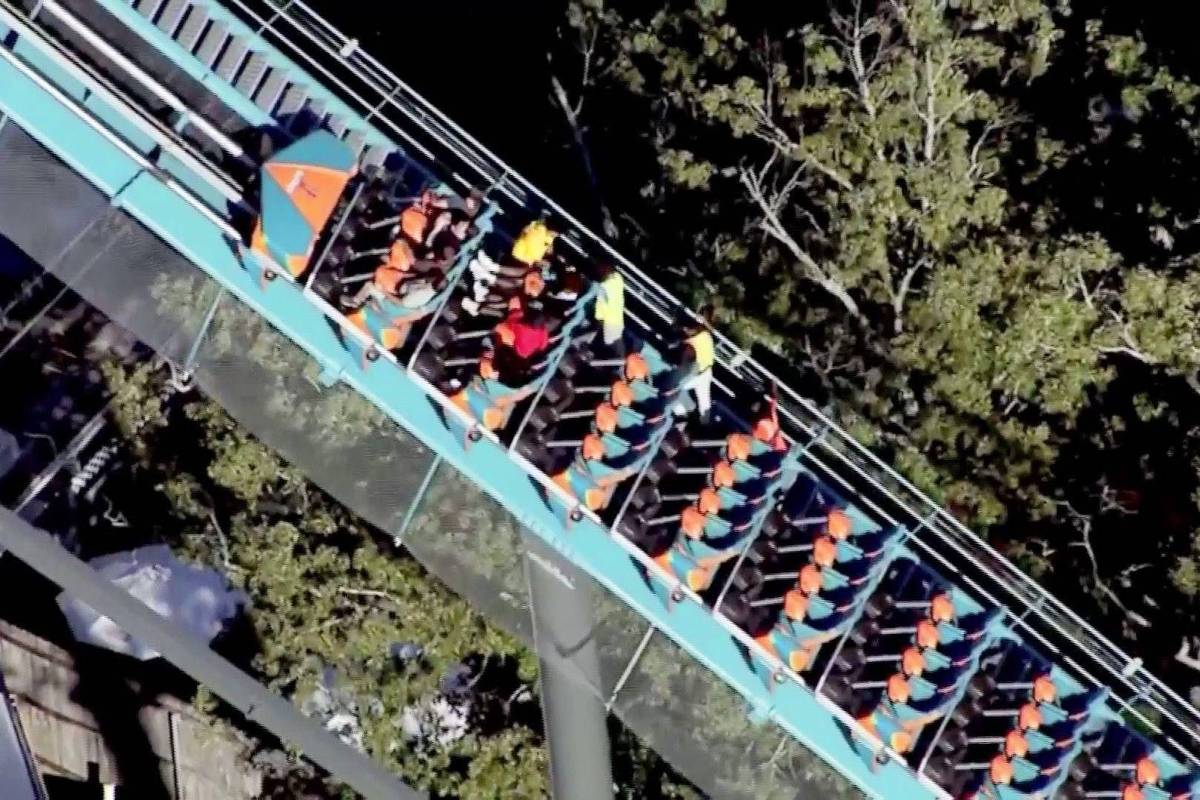 O acidente em montanha-russa do Six Flags que deixou um morto e vários feridos nos Estados Unidos