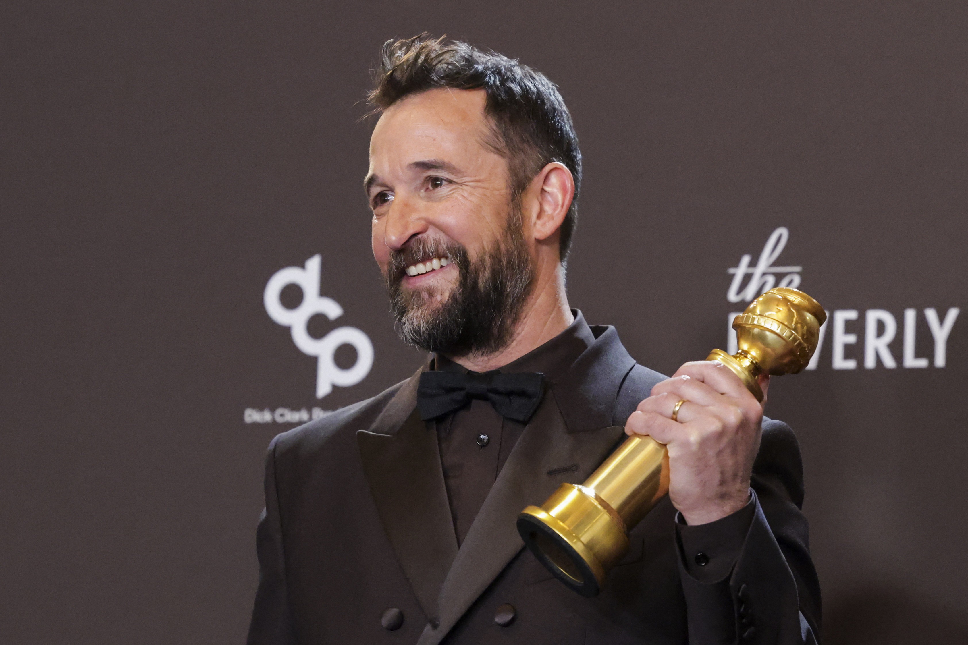 Noah Wyle é eleito o homem mais sexy do mundo de 2026 pela revista 'People'